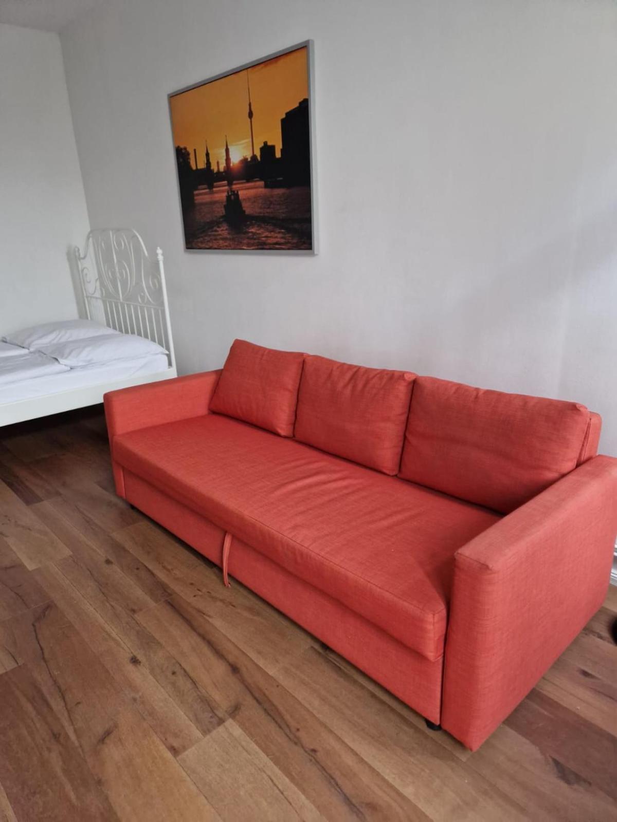 City Studio For 4, Near Sonnenallee Appartamento Berlino